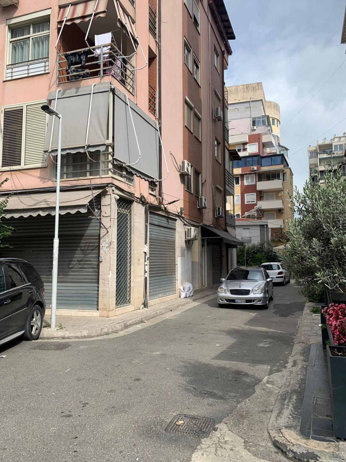 Bevis Apartment 地拉那 外观 照片